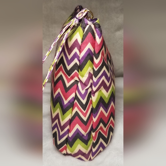 Tarte Cosmetic Wristlet Bag - Picture 7 of 13